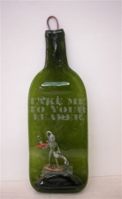 ja-15-13-jonathan-andersson-wattalotta-bottles-fused-bottle-with-vintage-toy-soldiers-take-me-to-your-leader-dhs-300